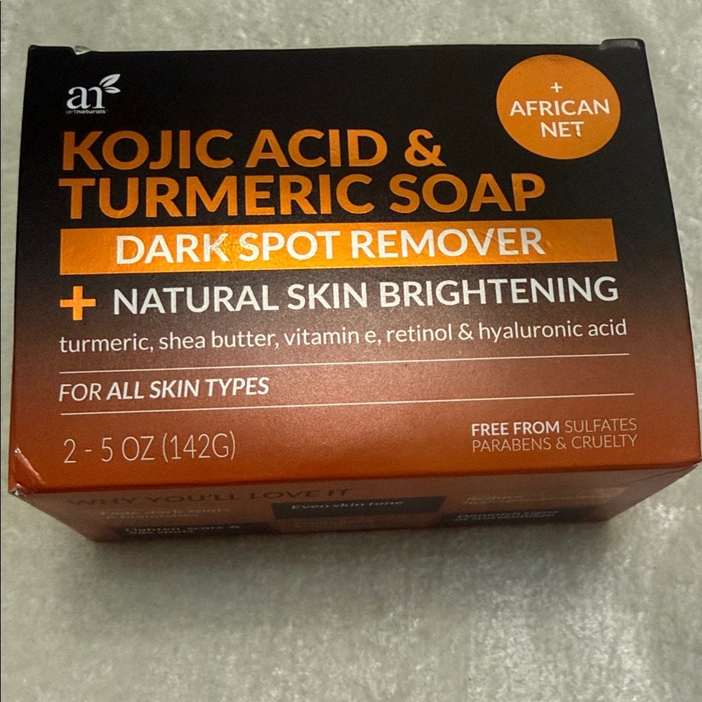 Kojic Acid & Turmeric Soap Dark Spot Remover